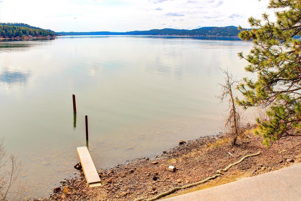 Beautiful Lake Coeur D'Alene Cabin On The Bay Hotel Mica Kültér fotó